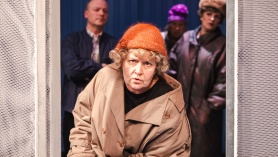 Lillemüüjatel hakkas külm - Endla Teater